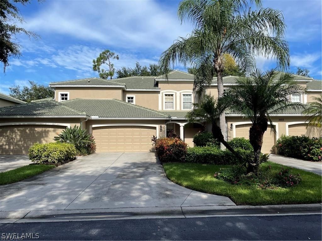 3555 Laurel Greens Ln N 202, Naples