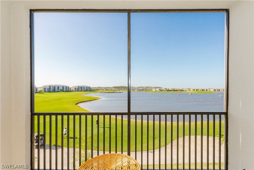 5583 Double Eagle Cir 4132, Ave Maria