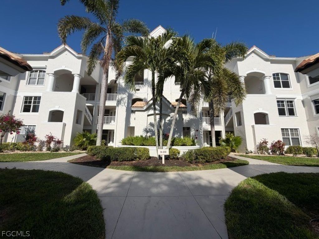 16481 Millstone Cir 207, Fort Myers