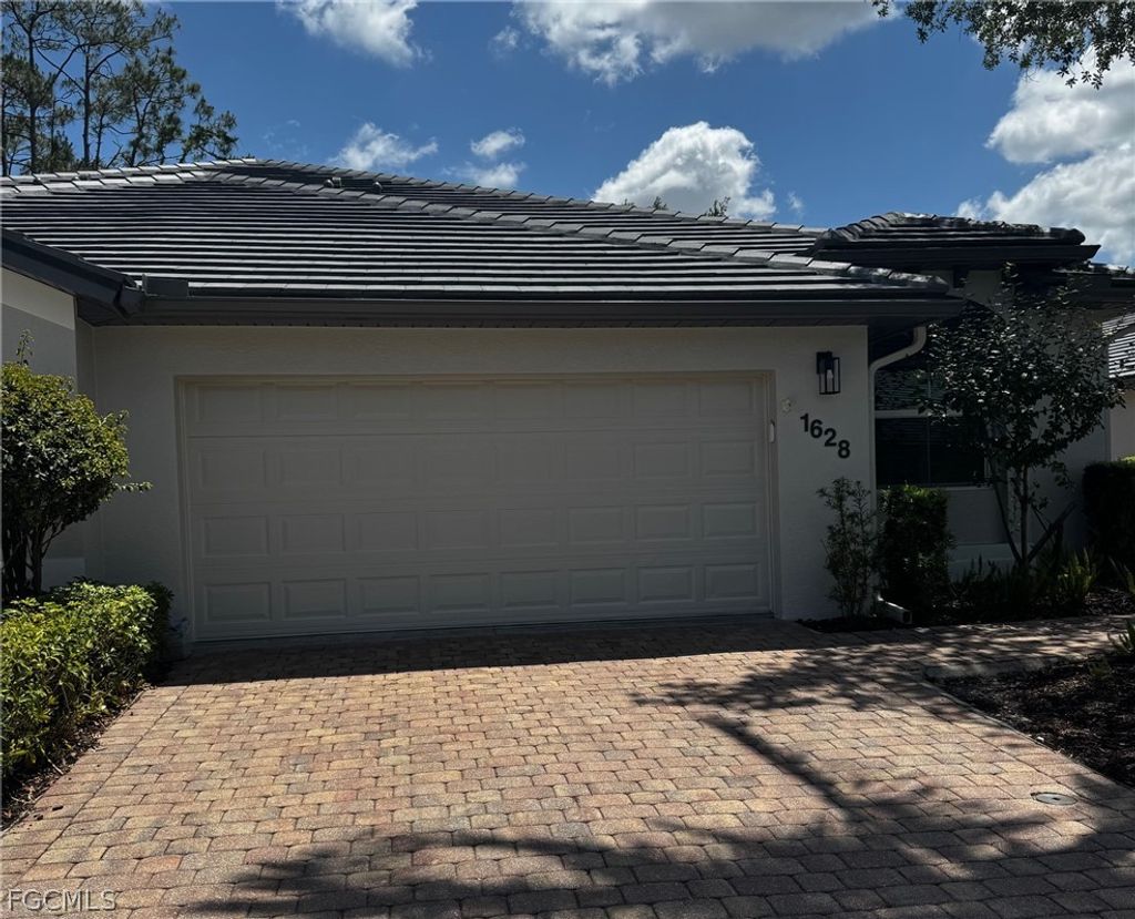 1628 Cayman Ct 2, Naples
