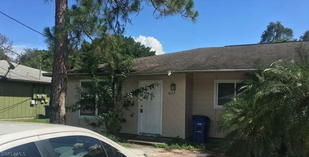 4120 Pine Drop Ln, North Fort Myers