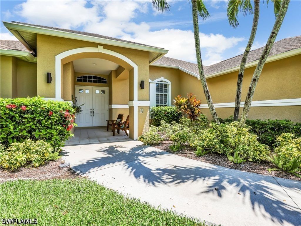 2031 Teagarden Ln, Naples