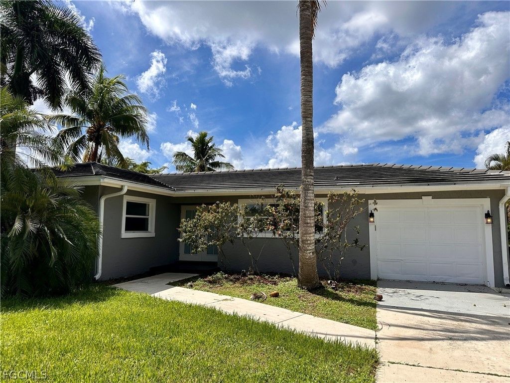 6187 Island Park Ct, Fort Myers