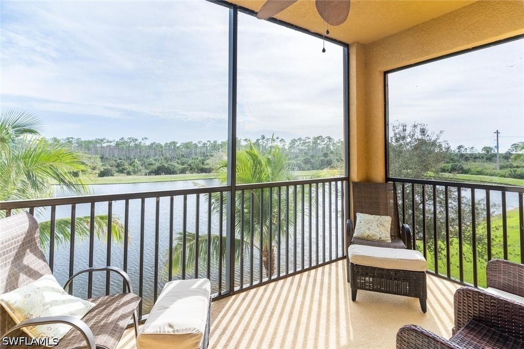 9731 Acqua Ct 536, Naples