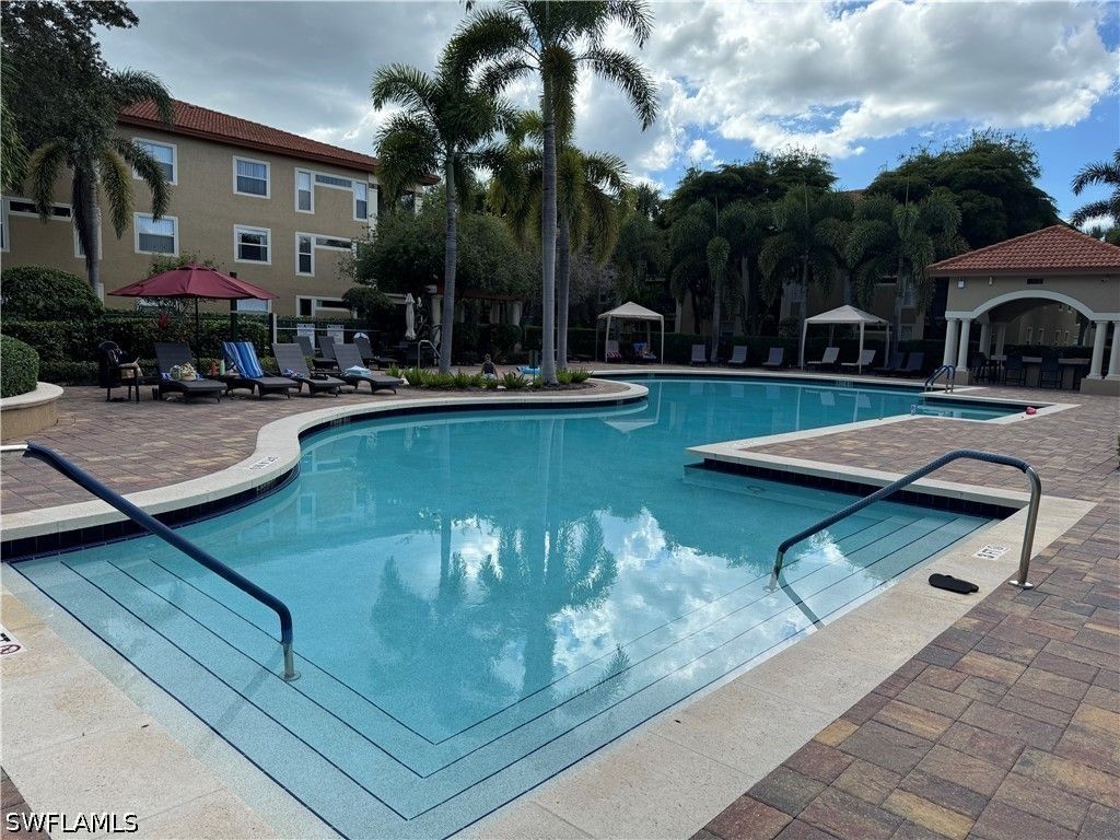 8930 Colonnades Ct E 625, Bonita Springs