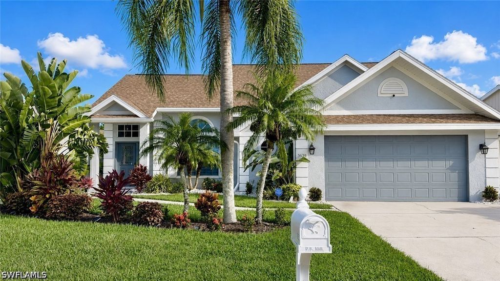 3639 Kent Dr, Naples