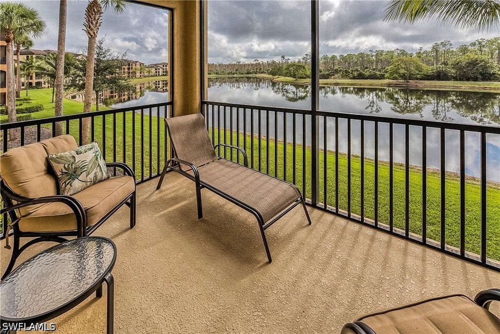 9735 Acqua Ct 622, Naples