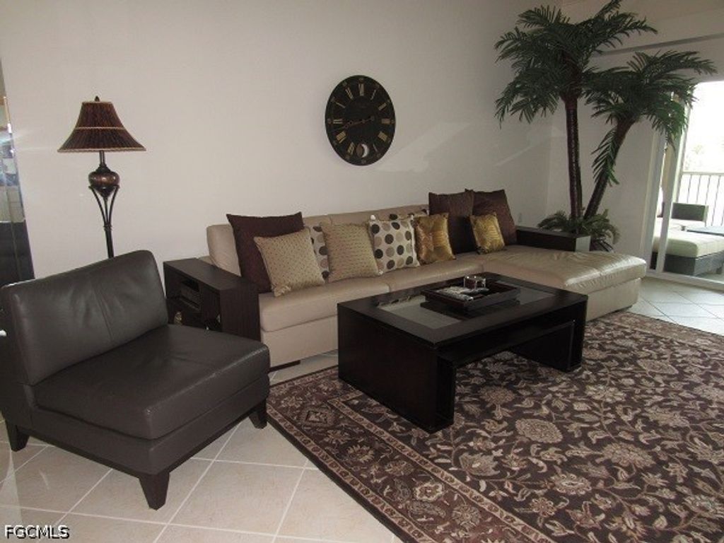 10537 Washingtonia Palm Way 4126, Fort Myers