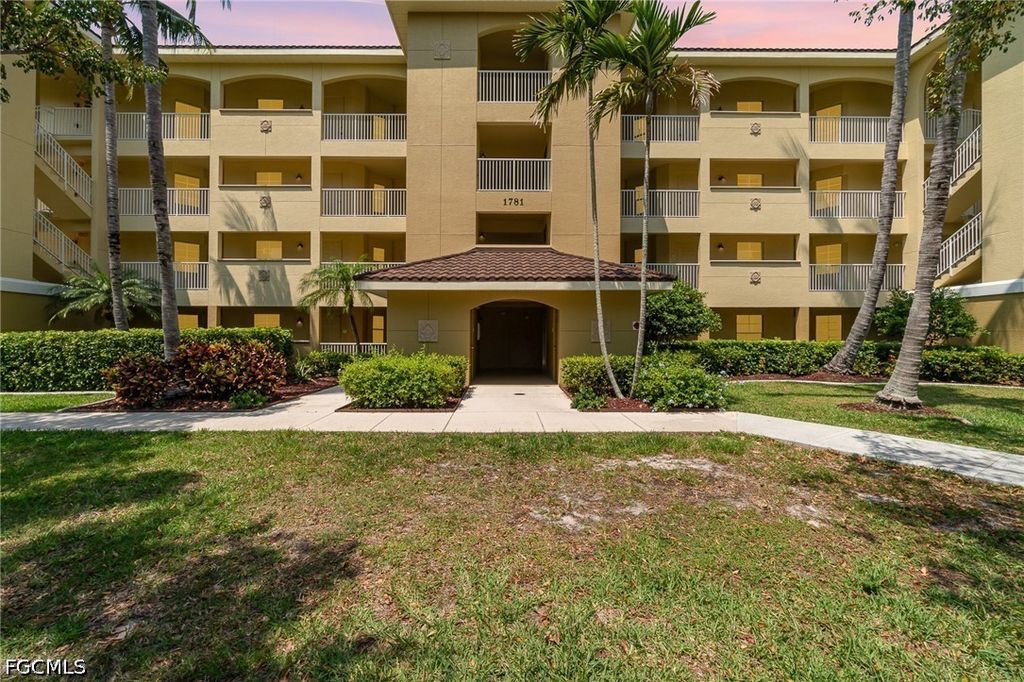 1781 Four Mile Cv Pkwy 133, Cape Coral