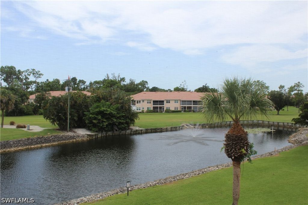 200 Forest Lakes Blvd 303, Naples