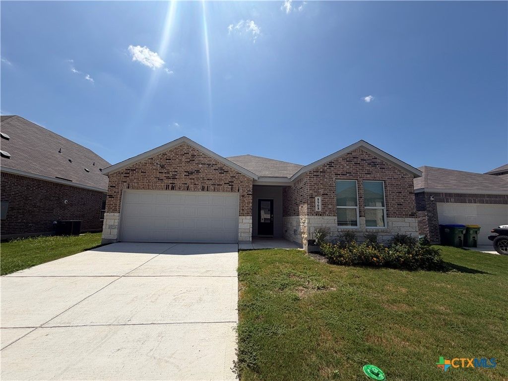 8908 San Carlos, Seguin
