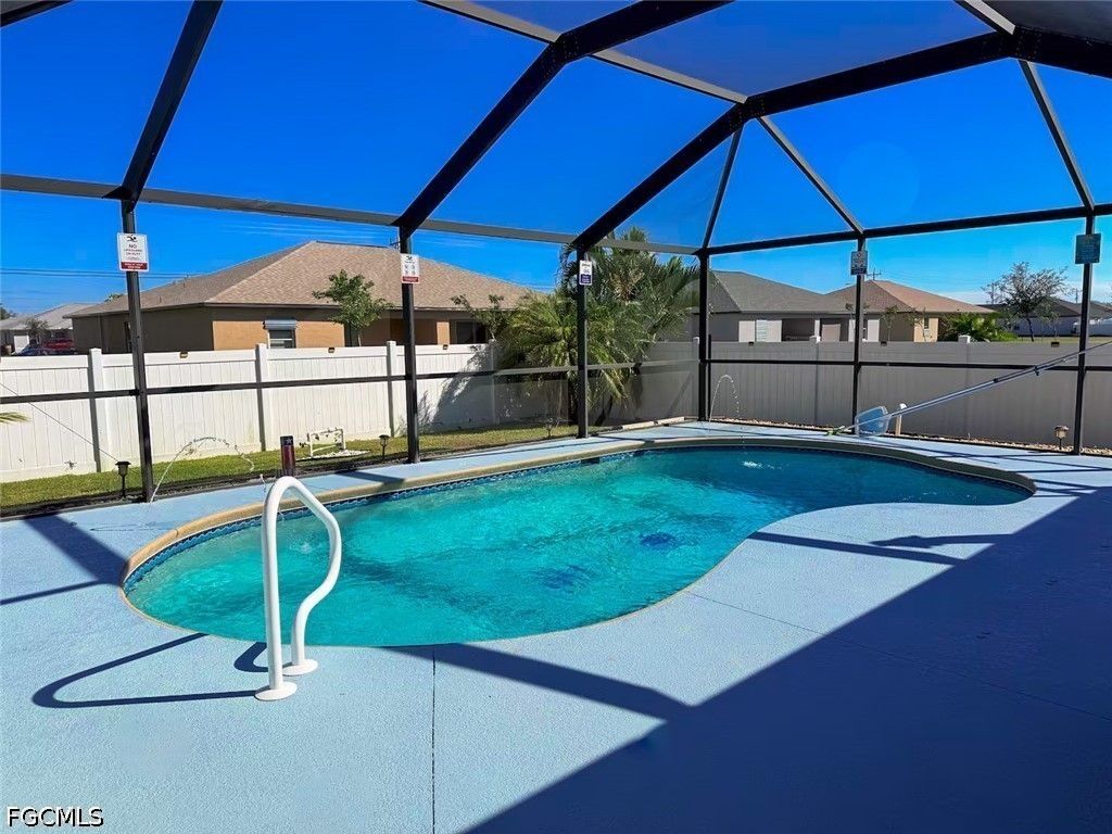 2937 Sw 8th Pl, Cape Coral