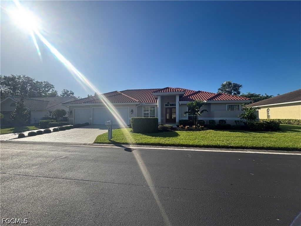 9811 Ensign Ct, Fort Myers