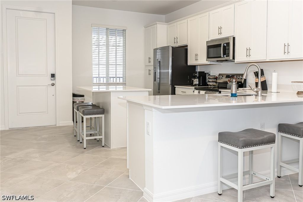5583 Double Eagle Cir 4143, Ave Maria