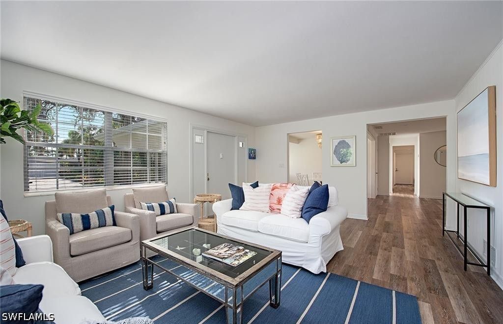 1281 Diana Ave, NAPLES