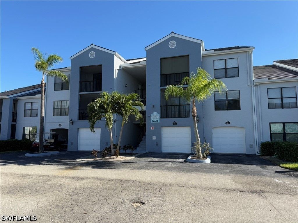13521 Eagle Ridge Dr 133, Fort Myers