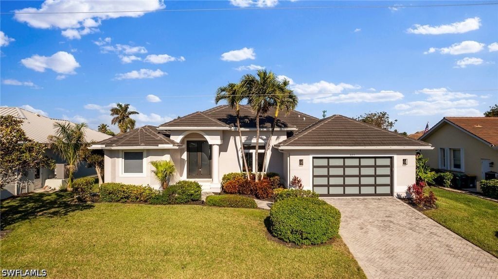 409 Waterleaf Ct, Marco Island