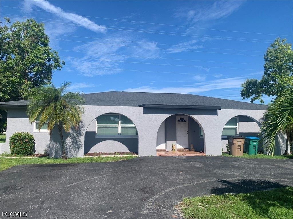 4404 Santa Barbara Blvd, Cape Coral