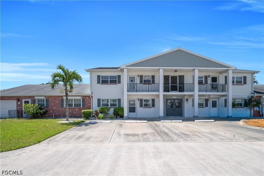 8741 Lueck Ln 5, Fort Myers
