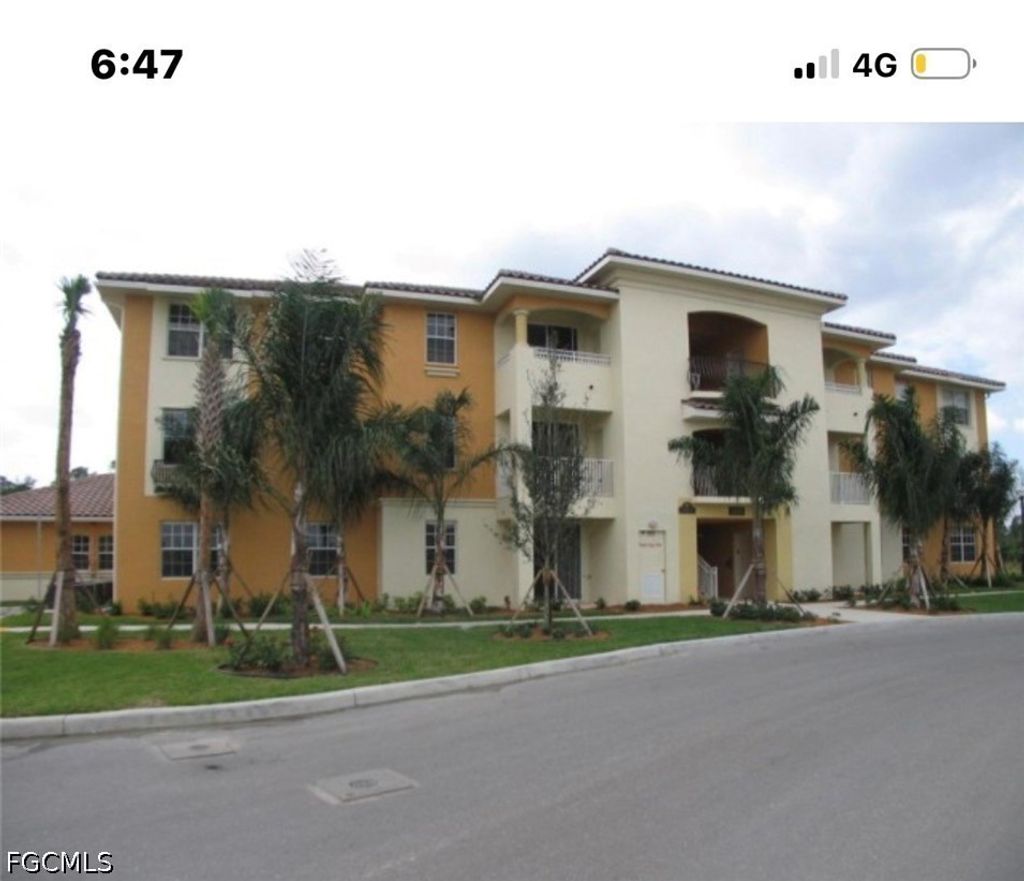 3957 Pomodoro Cir 301, Cape Coral