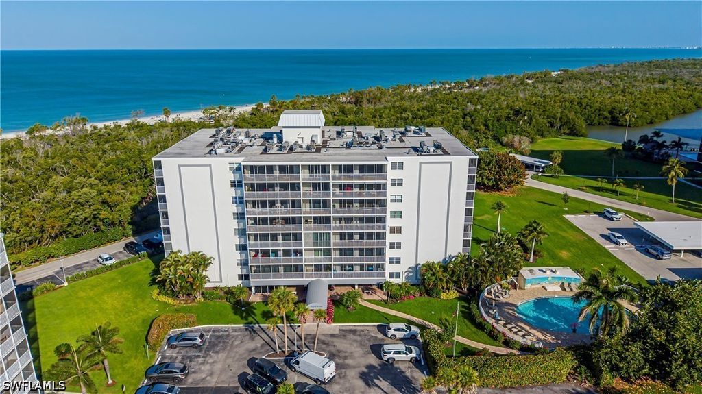 5 Bluebill Ave 104, Naples