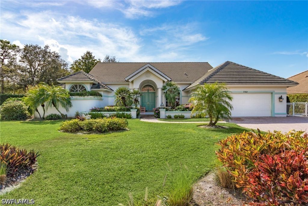 720 Turkey Oak Ln, NAPLES