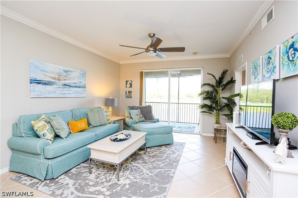 10275 Heritage Bay Blvd 724, Naples