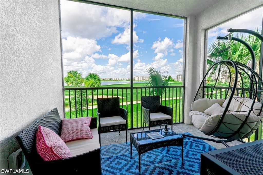5749 Double Eagle Cir 4528, Ave Maria