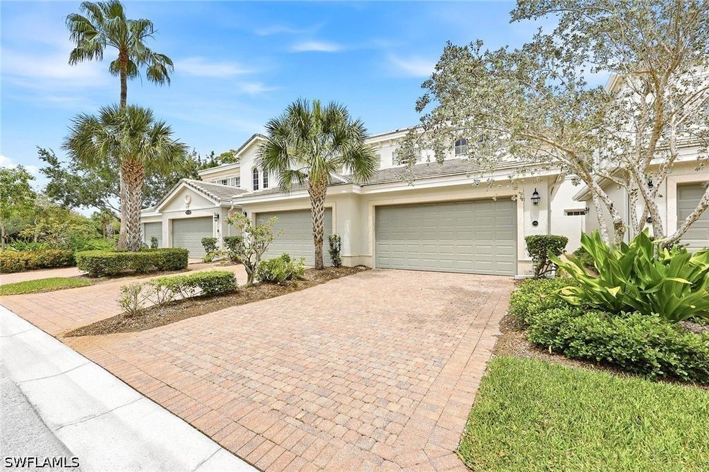 9243 Tesoro Ln 2, Naples
