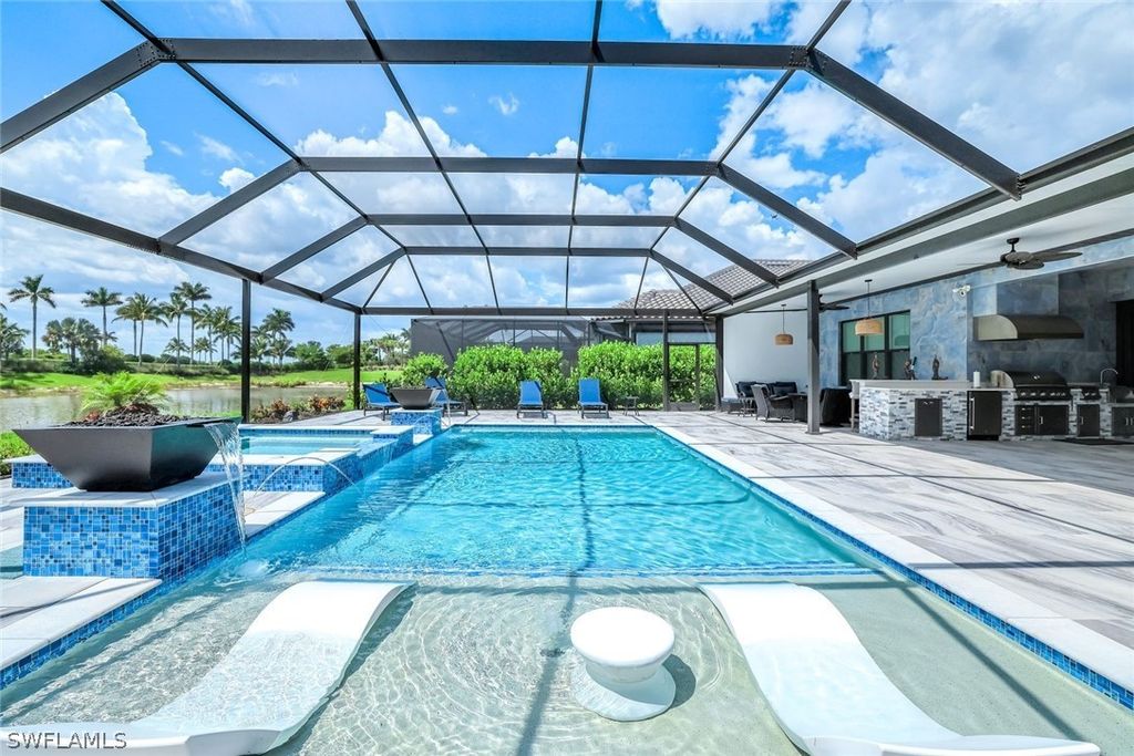 15495 Rio Ponace Ct, Naples