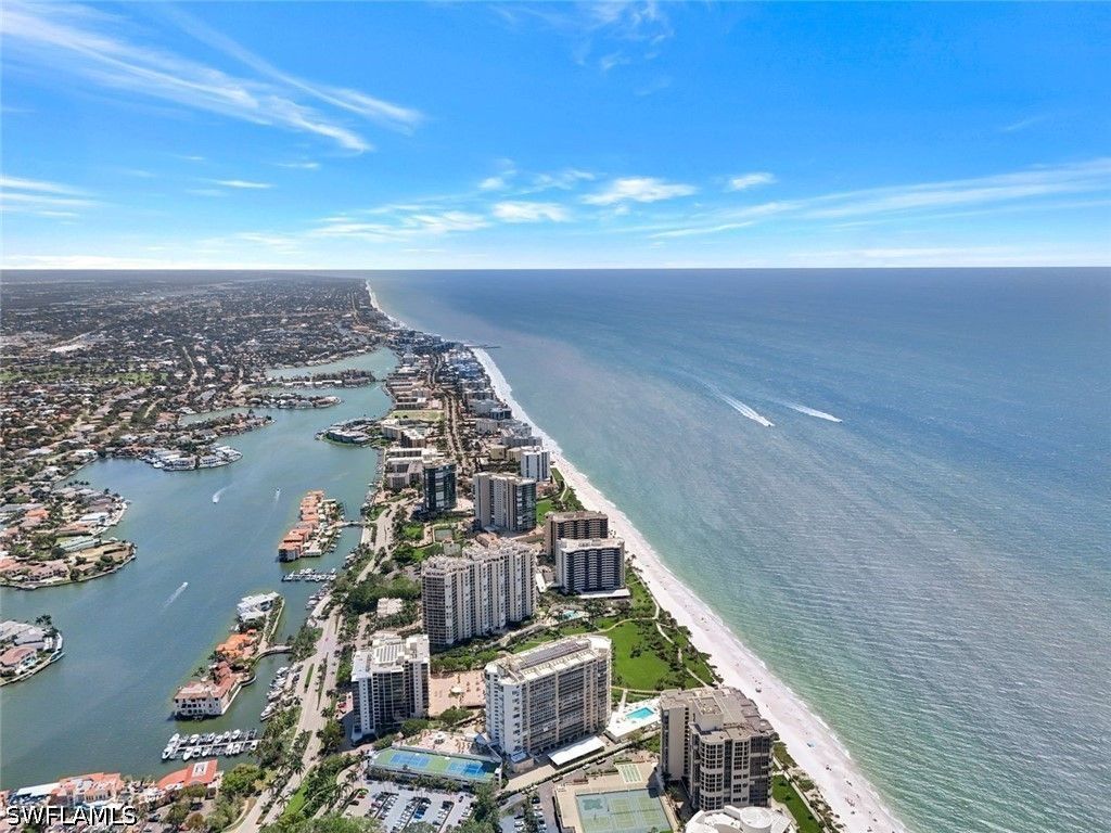 4041 Gulf Shore Blvd N 703, Naples
