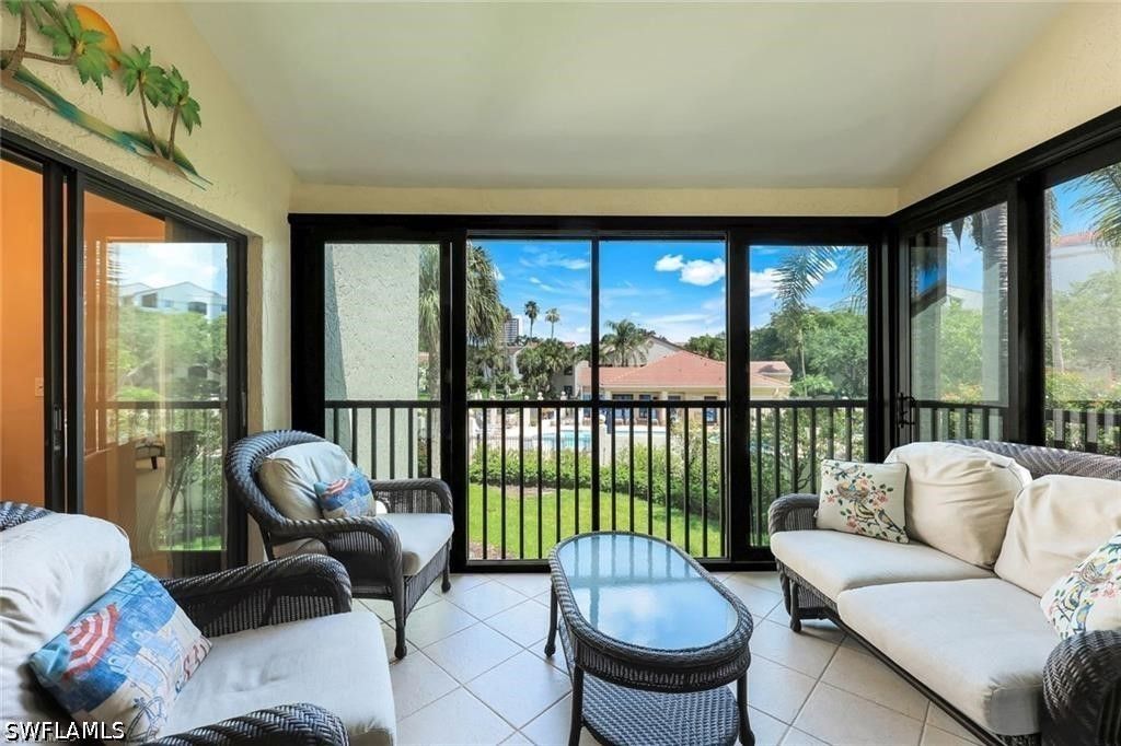 6555 Valen Way G201, Naples