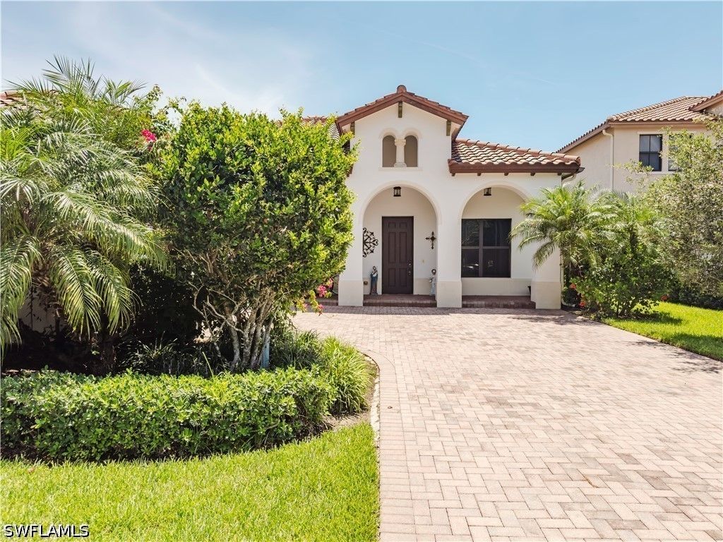 5169 Roma St, Ave Maria