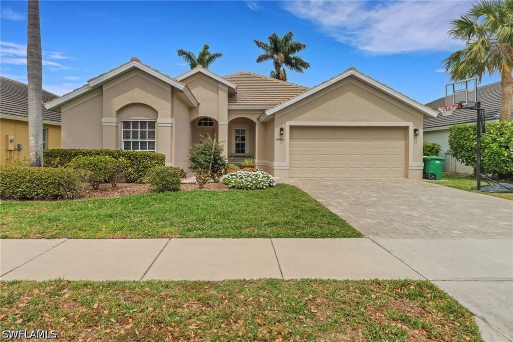 6984 Burnt Sienna Cir, NAPLES