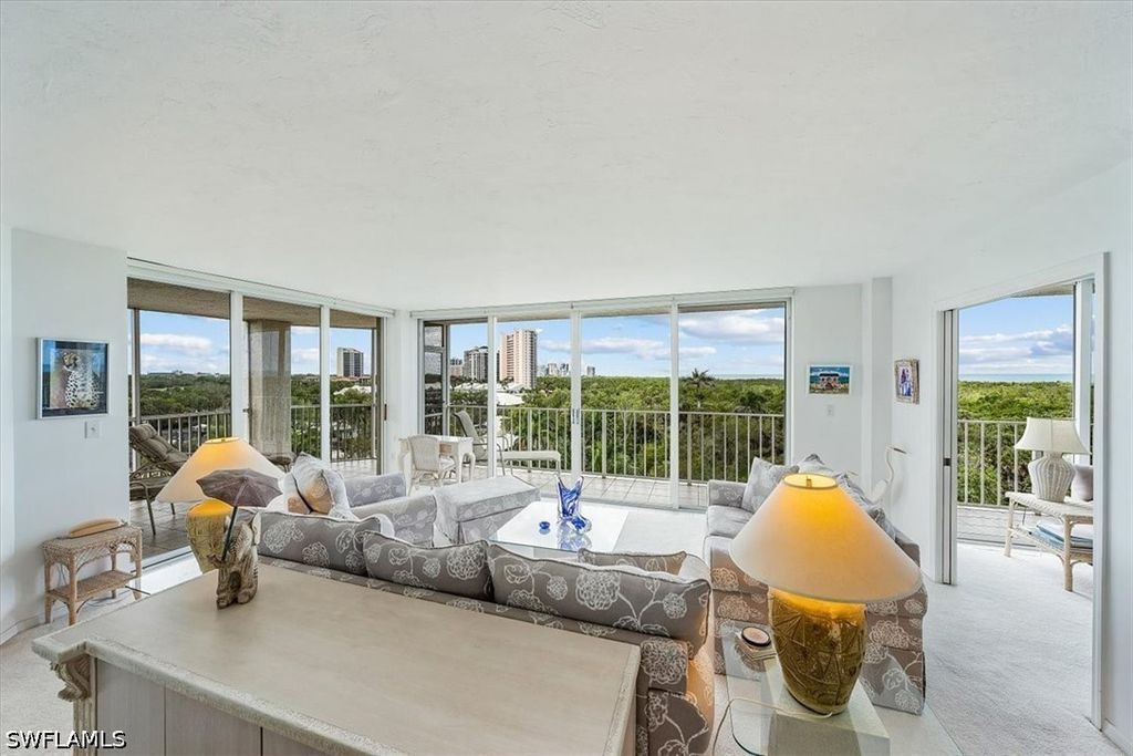 6361 Pelican Bay Blvd 501, Naples