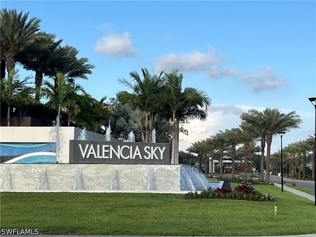 2864 Bloomfield Way, Naples
