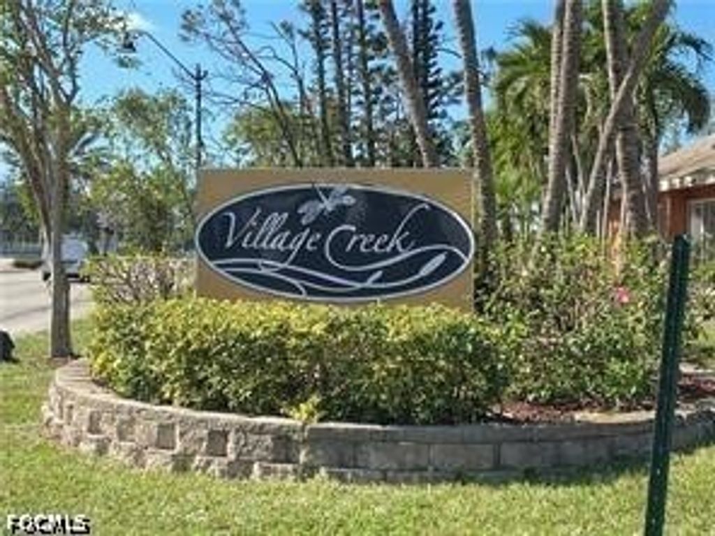 2855 Winkler Ave 111, Fort Myers