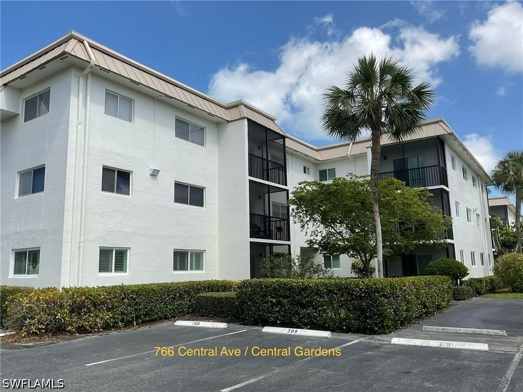 766 Central Ave 312, Naples