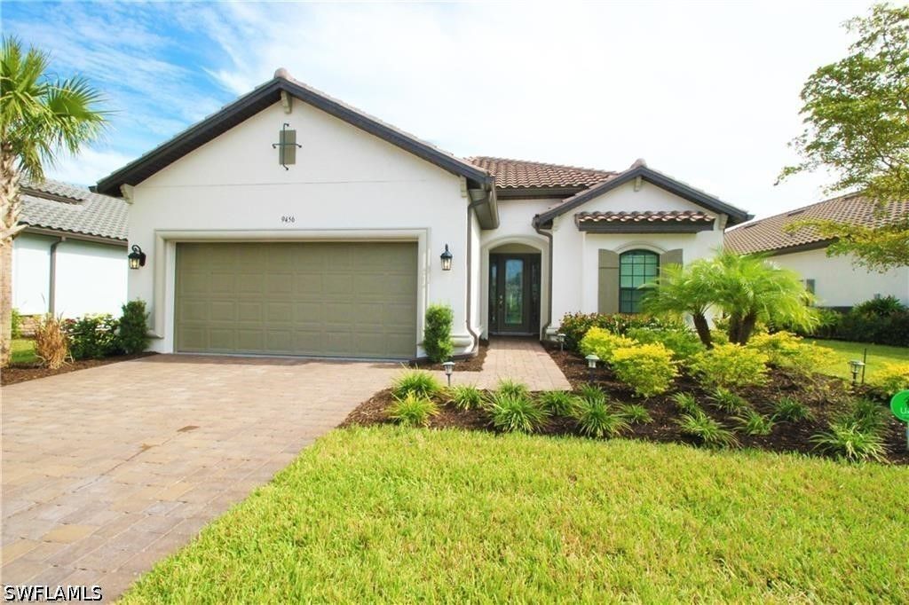 9456 Montelanico Loop, Naples