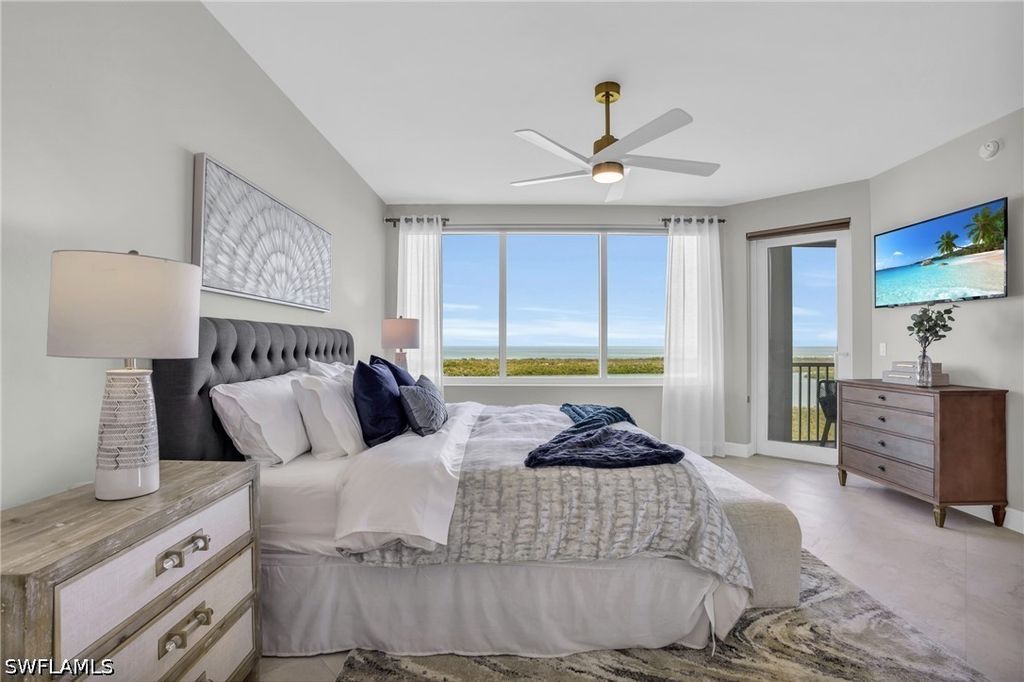 265 Indies Way 1402, Naples