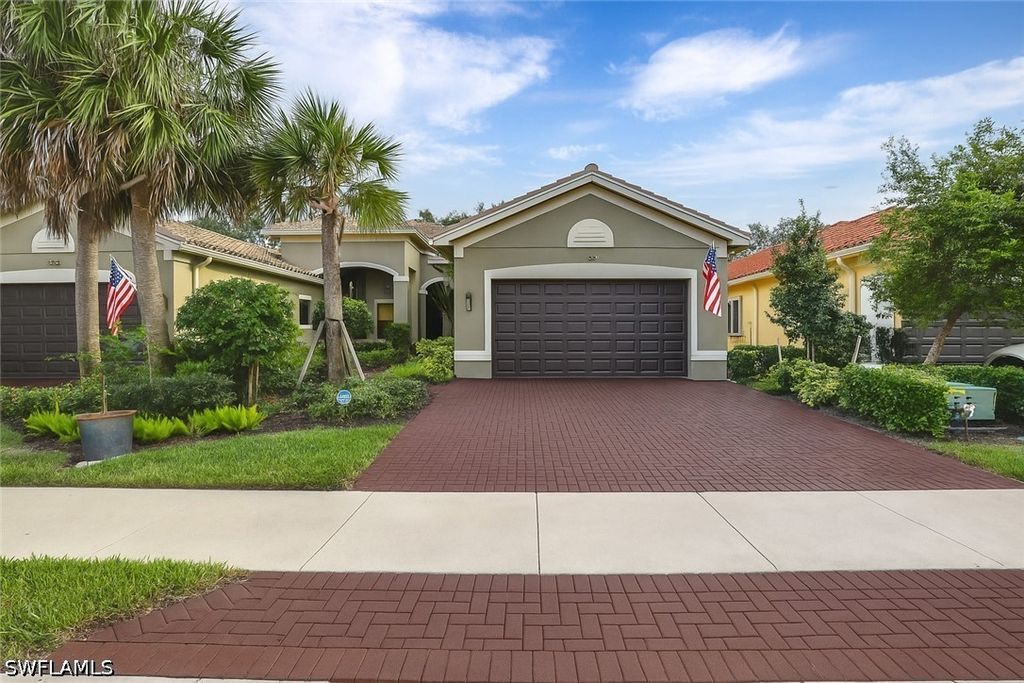 13435 Silktail Dr, Naples