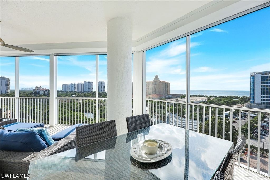 400 Flagship Dr 902, Naples
