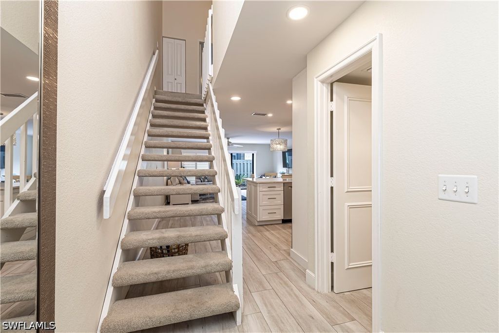 833 Meadowland Dr 14-3, Naples