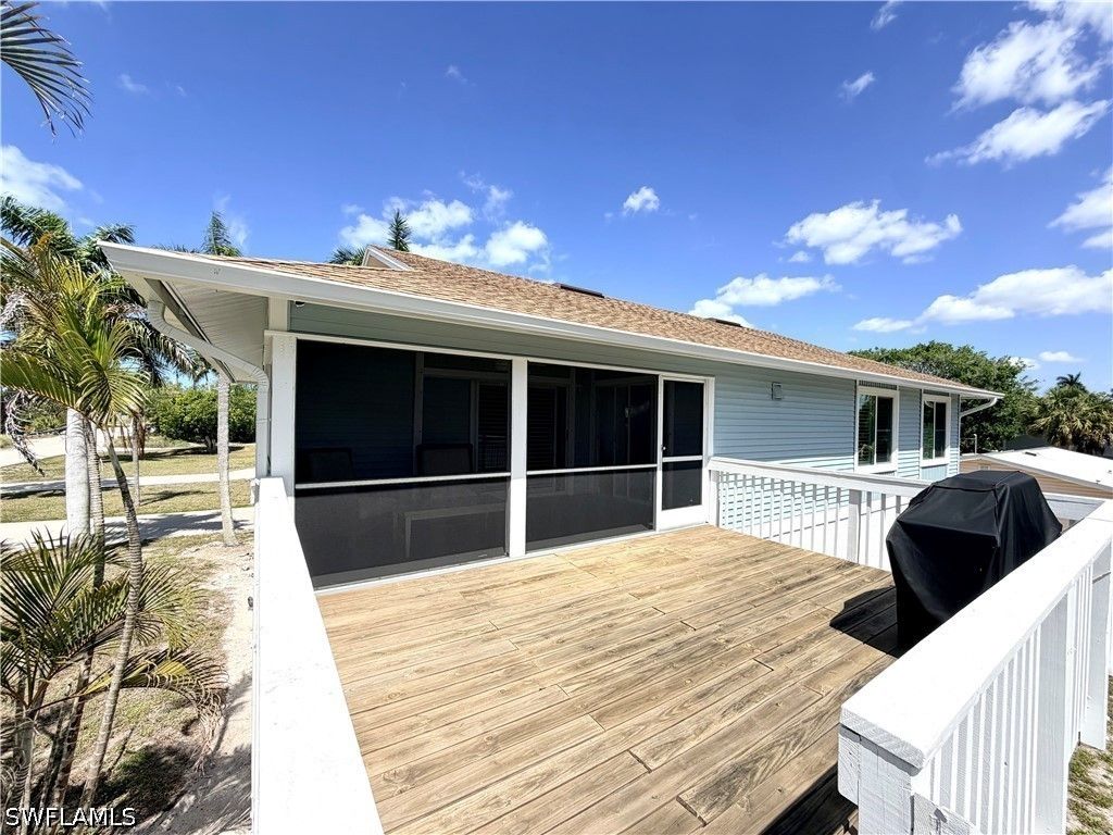 27594 Shore Dr, Bonita Springs