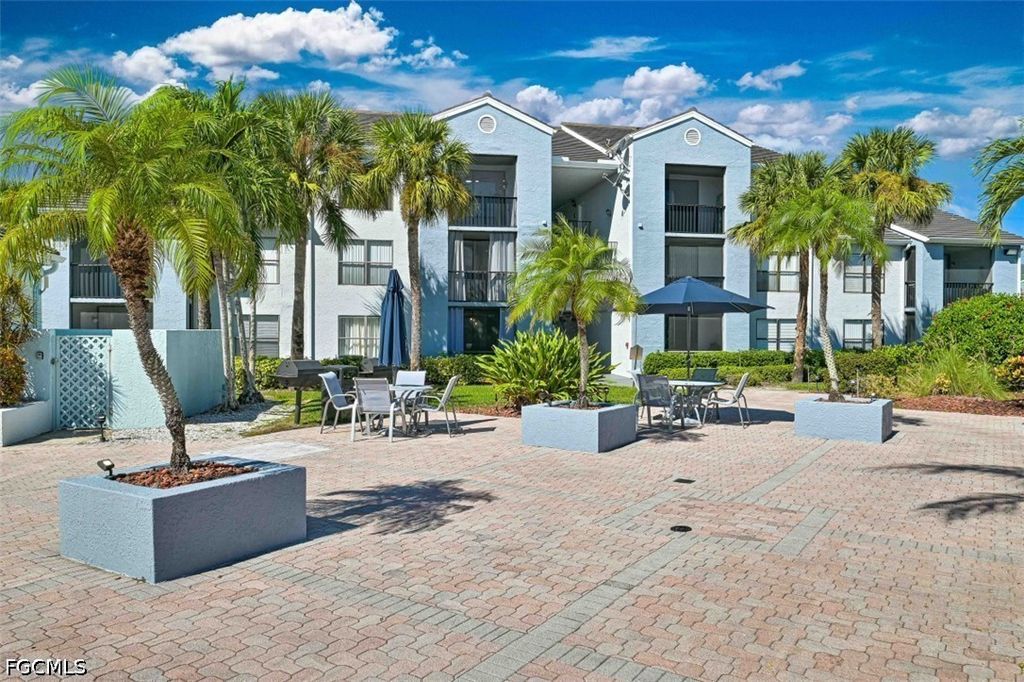 13521 Eagle Ridge Dr 136, Fort Myers