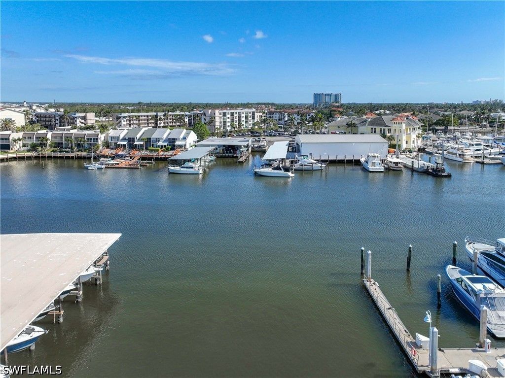 1100 8th Ave S 226g, Naples