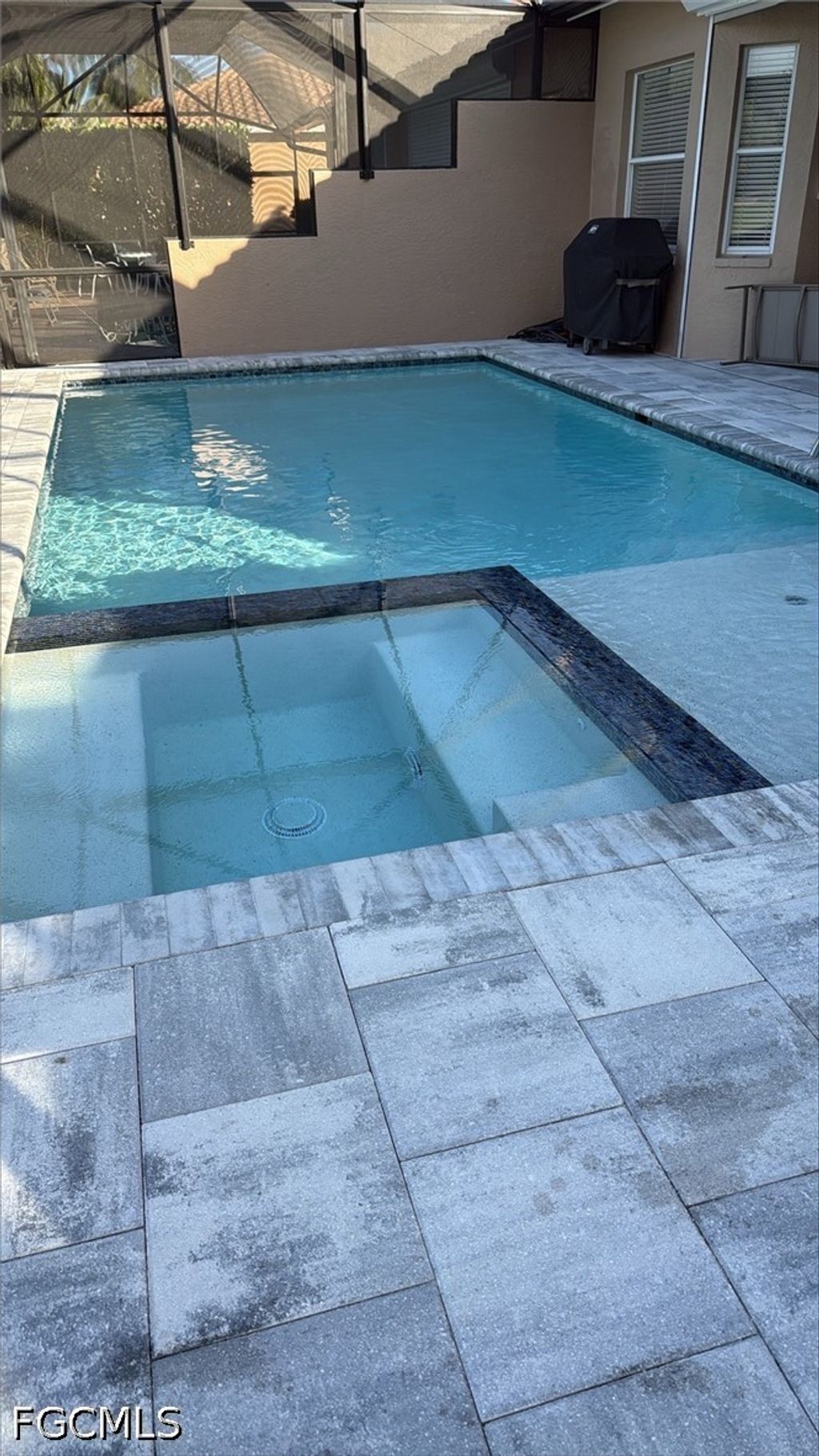 10356 White Palm Way, Fort Myers