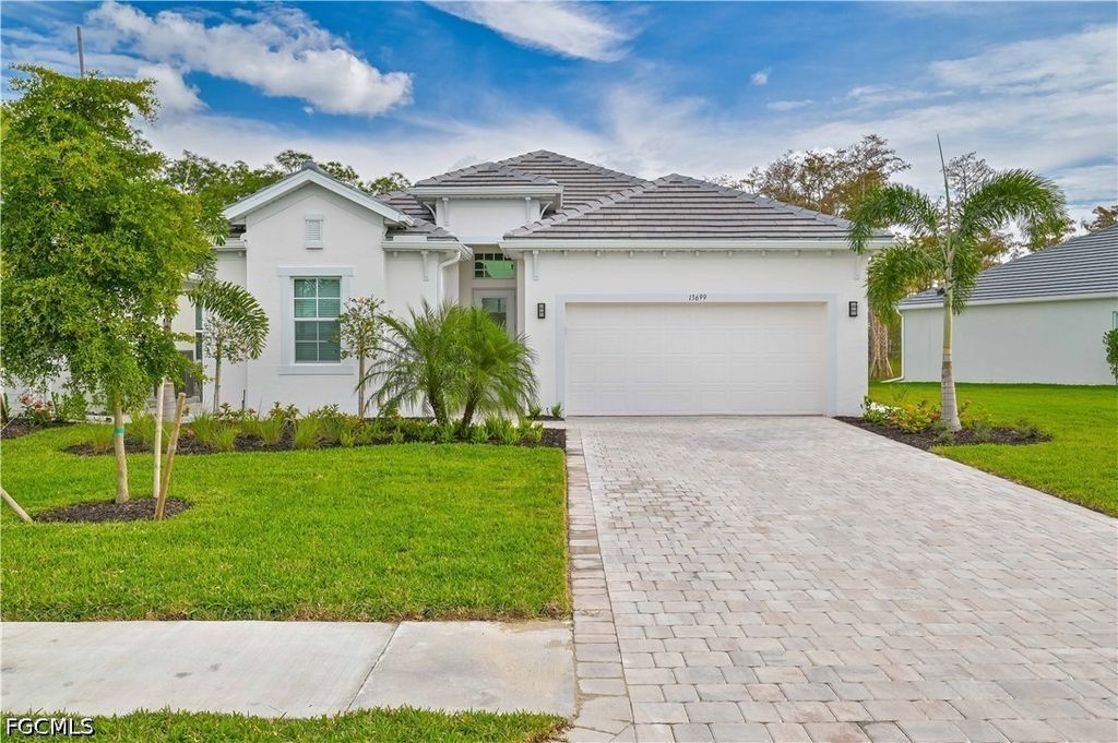 13699 Blue Bay Cir, Fort Myers