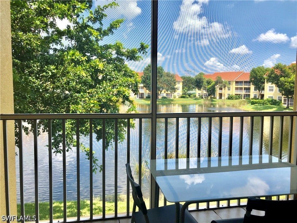 4620 Saint Croix Ln 925, Naples