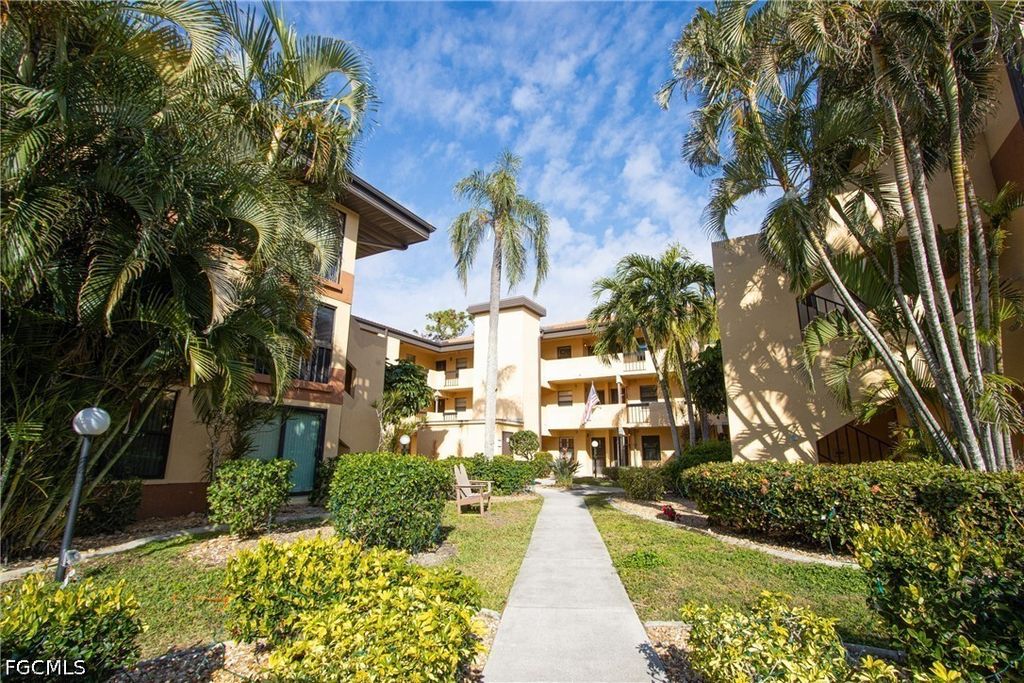 6142 Whiskey Creek Dr 621, Fort Myers